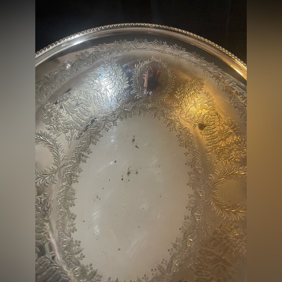 Cooper Brothers Silver Plated Fruit/Bread Basket w/Handle.  Brides Basket - Picture 3 of 9